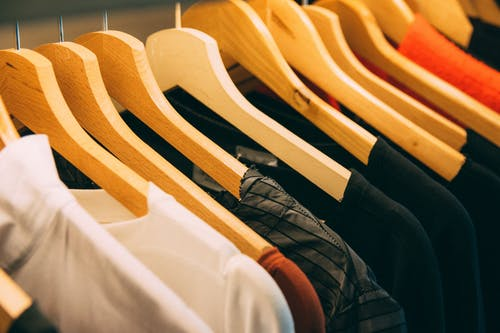 Benefits of Purchasing Printed T-Shirts for your Business